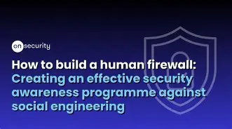 Um hacker criando uma página de login falsa